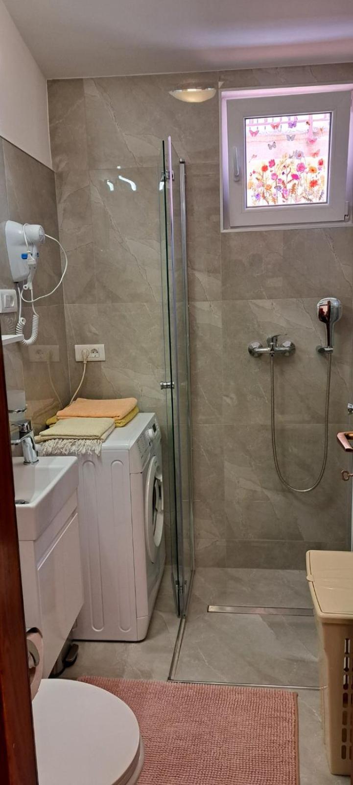 Apartman Dorde & Anna *